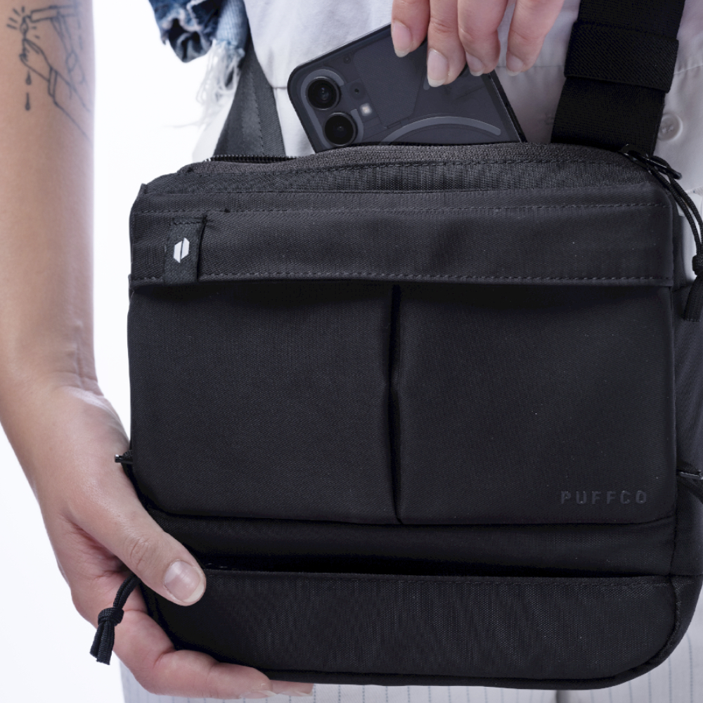 wholesale_puffco_proxy_travel_bag_black_4.jpg