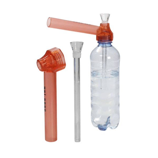 Uni-Bong Maker, rot oder blau, auf Standardflasche als tragbare Mini-Bong.