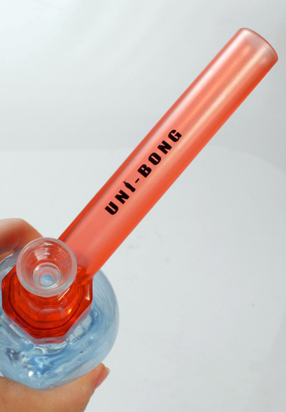 Uni-Bong Maker, rot oder blau, auf Standardflasche als tragbare Mini-Bong
